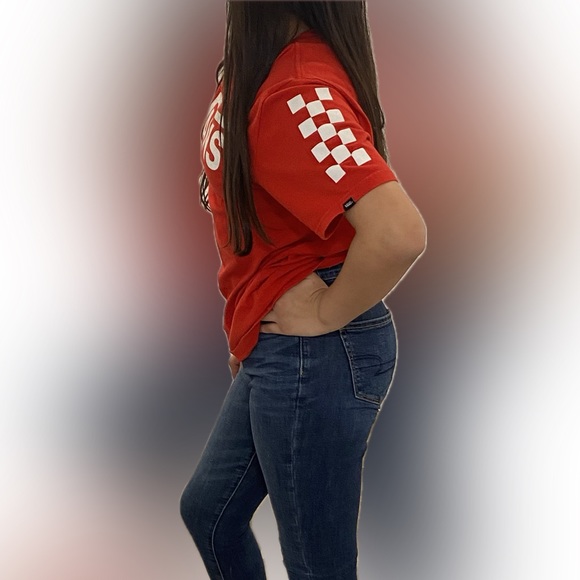 A beautiful red van off the wall tee shirt!! - Picture 2 of 3